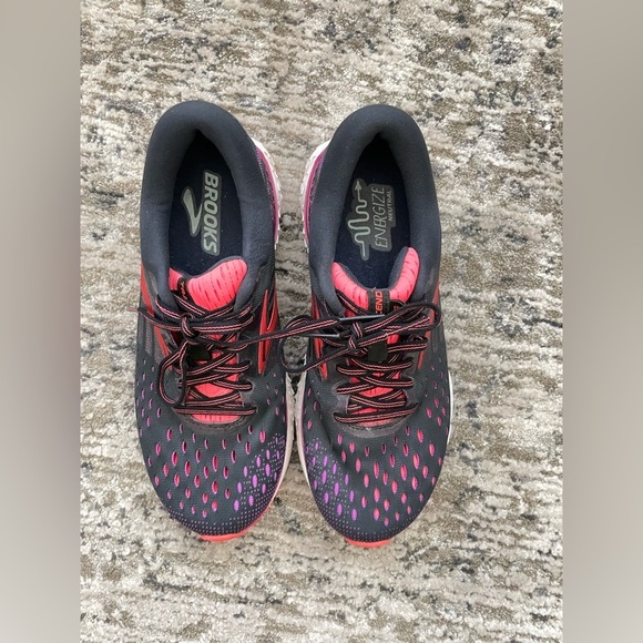 Brooks Transcend 6 Running Shoes - Picture 4 of 8